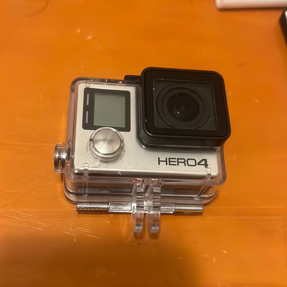 Go pro hero 4.